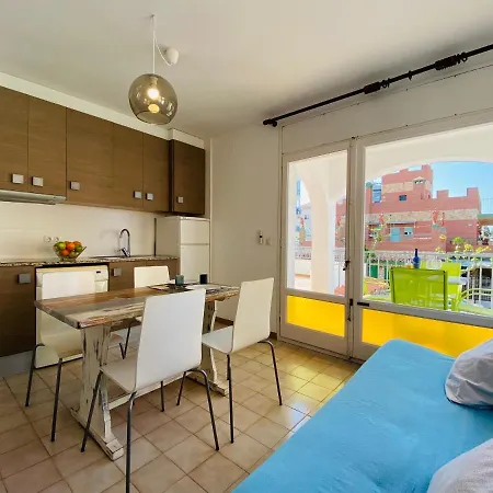Aquarium Apartment